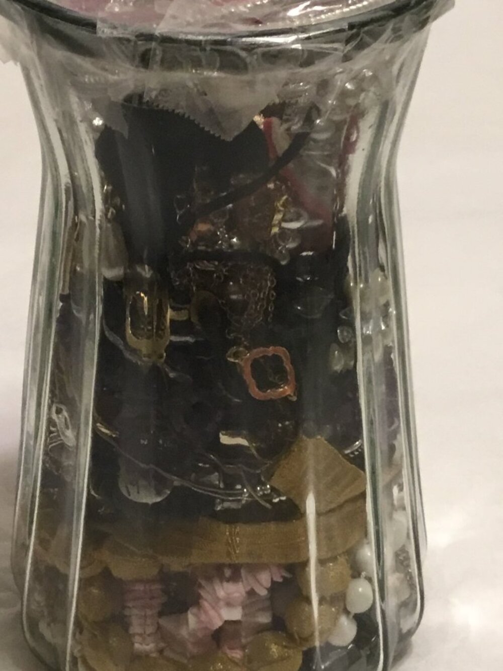 Large, heavy vase filled with good wearable jewelry - Picture 3 of 12